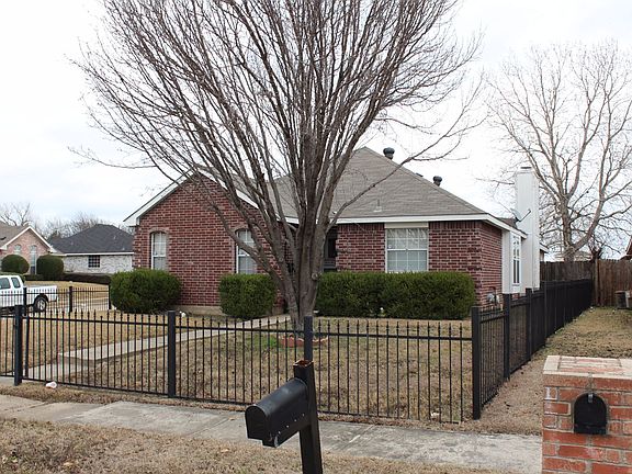 4th image of 1224 Irene Cir
