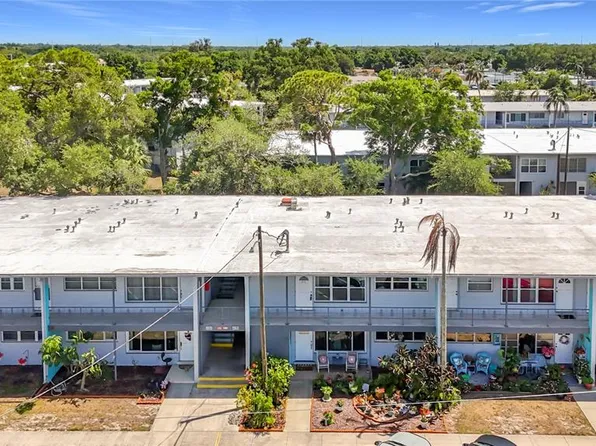 5860 43rd Ter N APT 1513, Kenneth City, FL 33709