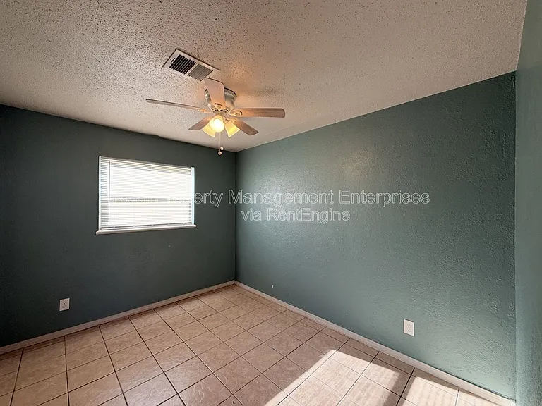 5305 S Drexel Ave — Photo 10