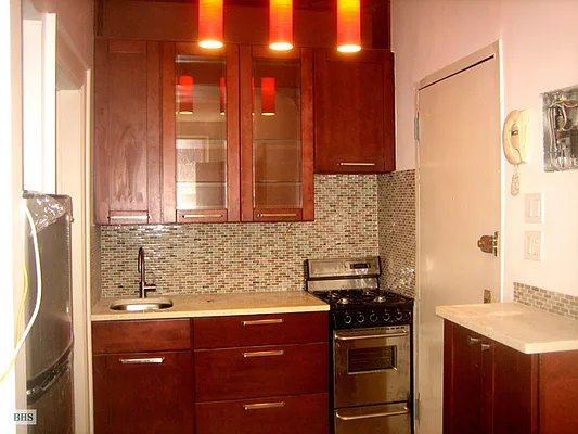 Rented by Brown Harris Stevens | media 7