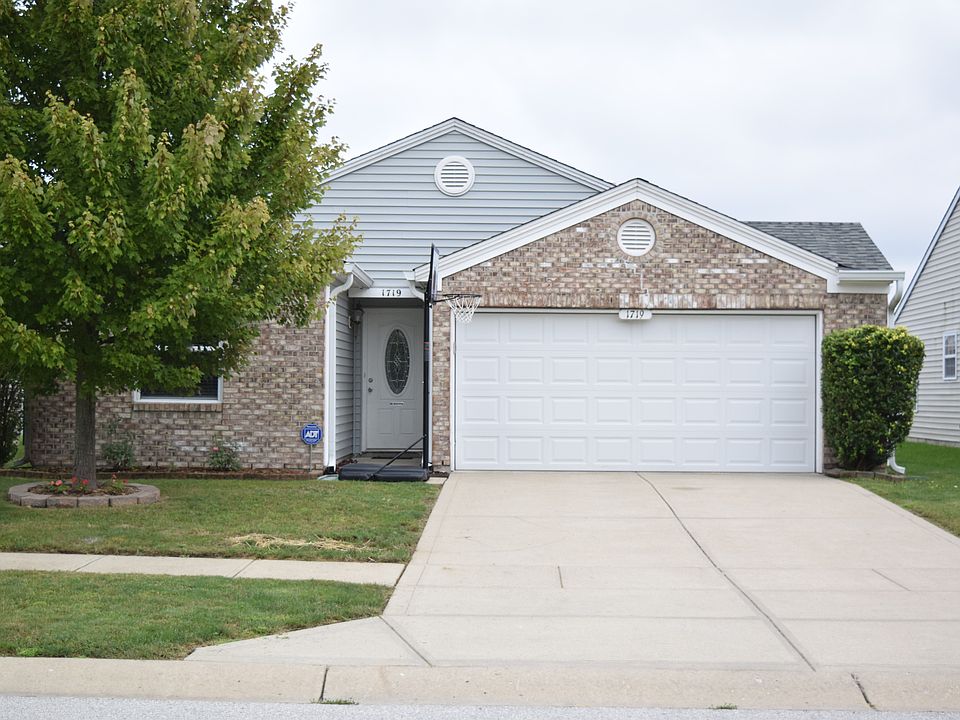 1st image of 1719 Feather Reed Ln