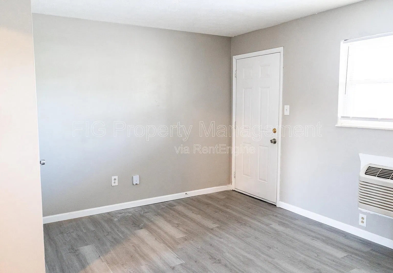 1 bed, 1.0 bath, $850 — Photo 3