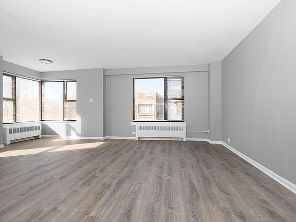 3rd image of 7200 S Coles Ave #411