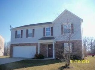 2463 S Briar Park Vw, New Palestine, IN 46163