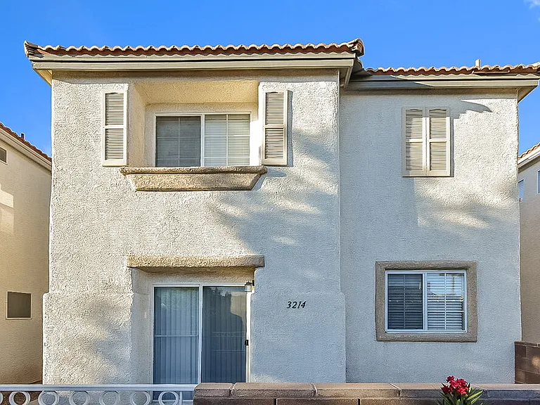 3214 Sunrise Cove Ave — Photo 17