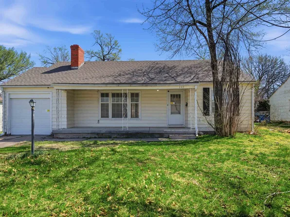 642 Sylvan Ln, Wichita, KS 67218