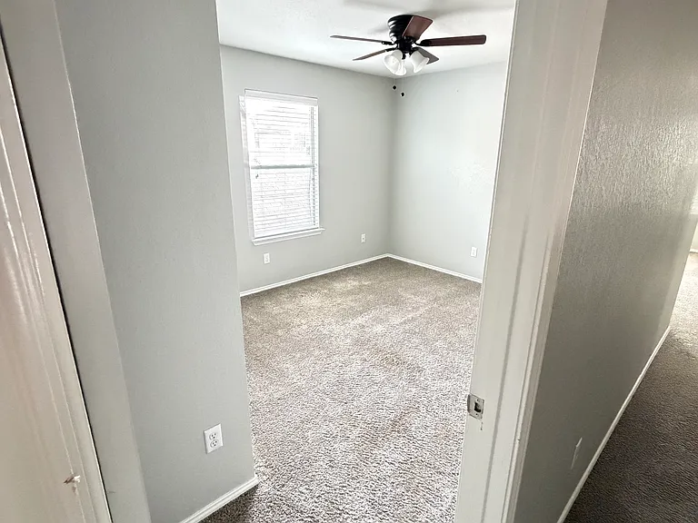 9005 Bellgrove Ct — Photo 35