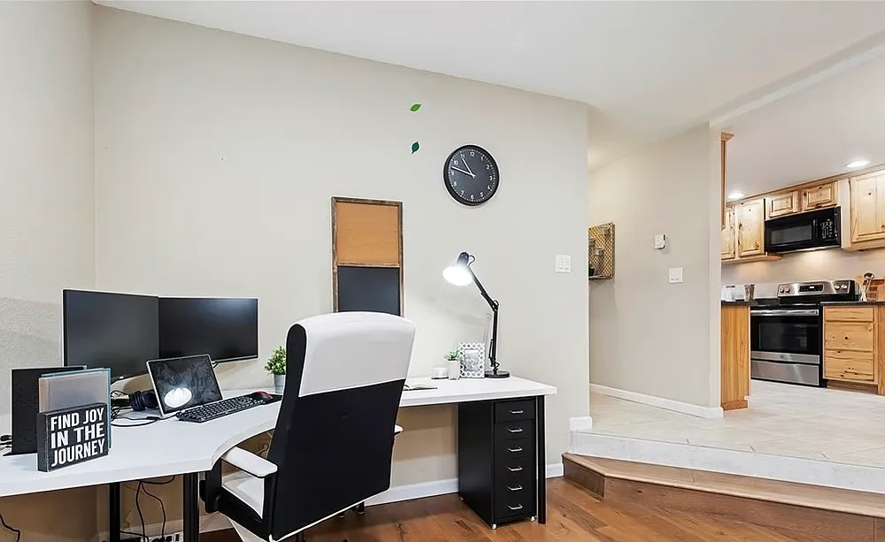 2 bed, 1308 sqft, $3,500 — Photo 1