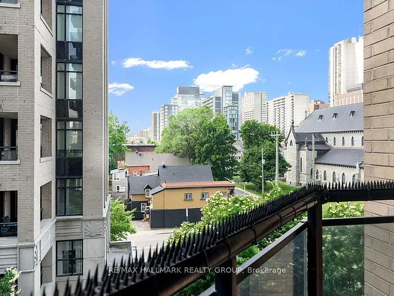 235 Kent St #514 — Photo 21