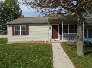 50 N Poplar Ct, Manchester, PA 17345