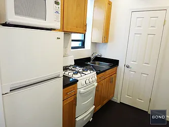 Rented by Bond New York