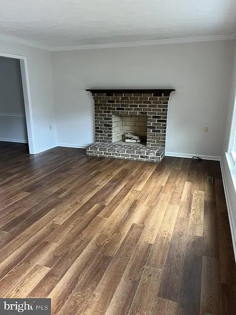 3 bed, 1.5 bath, 1368 sqft, $2,200 — Photo 2
