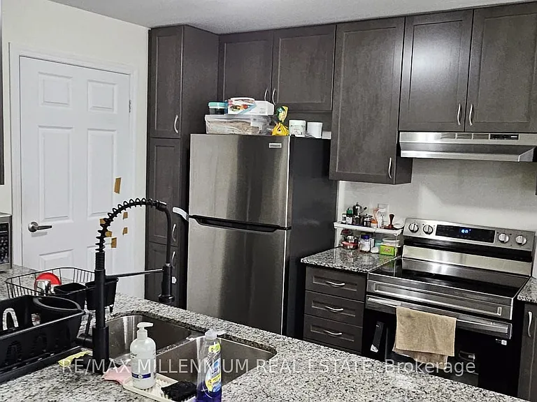 240 Lagerfeld Dr #15 — Photo 5