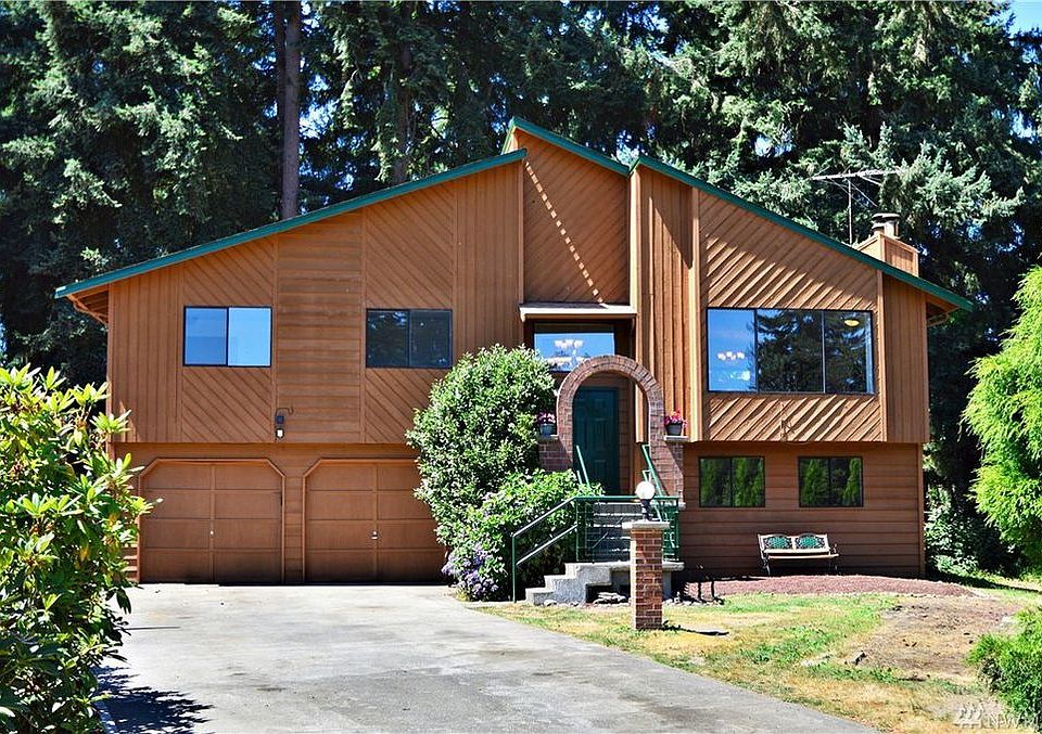 1st image of 15428 Acorn Way E