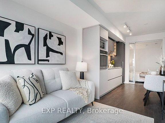 4th image of 319 Jarvis St #4908