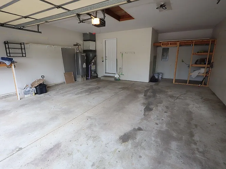 8231 Lake Terrace Dr — Photo 11