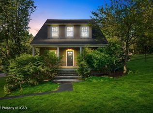 557 Irem Rd, Dallas, PA 18612