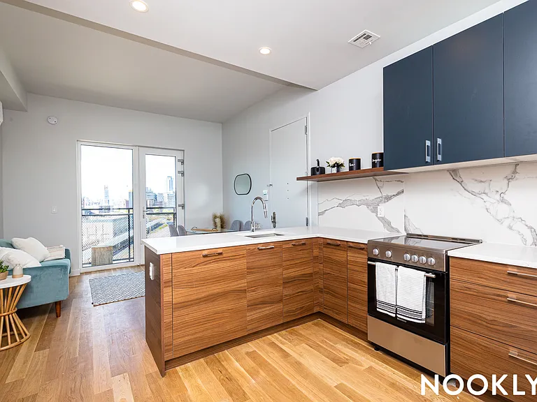 45-57 Davis St #708 — Photo 1