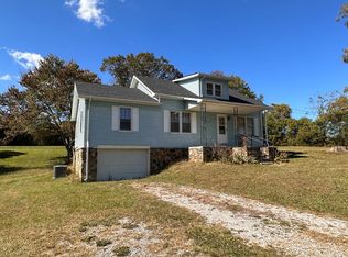 1104 Stinson Rd, Jamestown, TN 38556