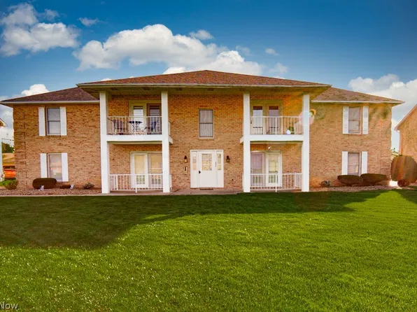 864 Pearson Cir Unit 4, Boardman, OH 44512