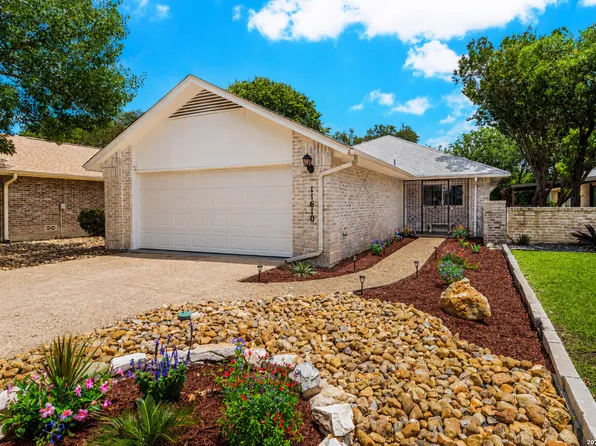 11610 WHISPER TRAIL ST, San Antonio, TX 78230