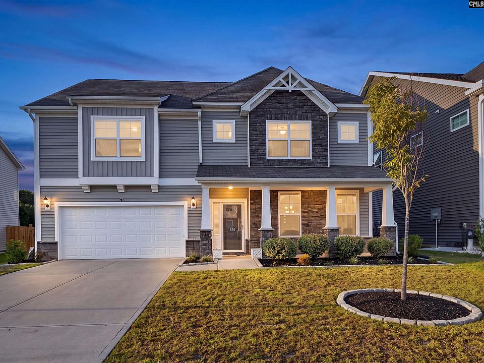 1st image of 696 Bell Flower Ln