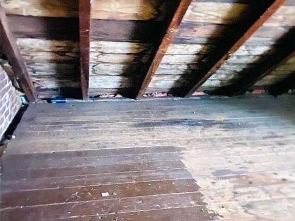 4th image of 432 N Law St