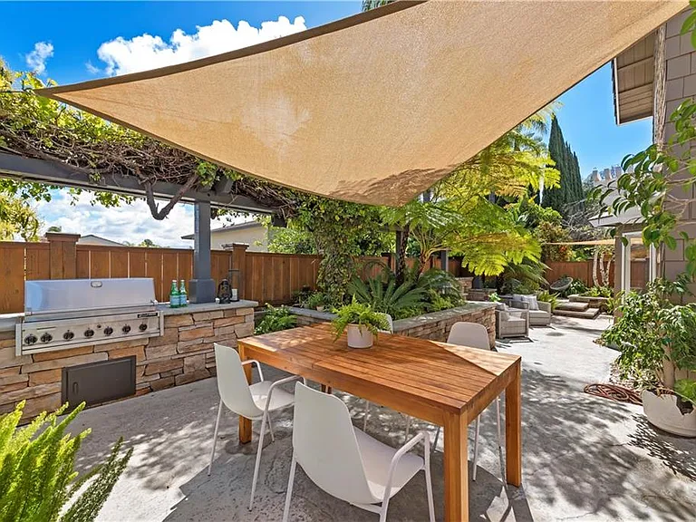 1089 Danielle Dr — Photo 27
