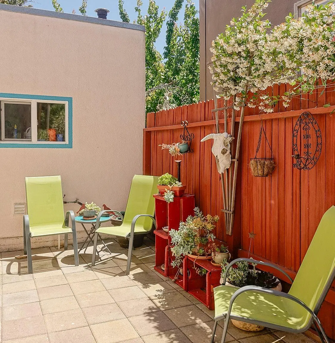 236 Arreba St — Photo 3