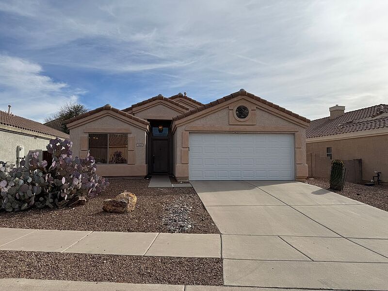 1st image of 2464 N Creek Vista Dr