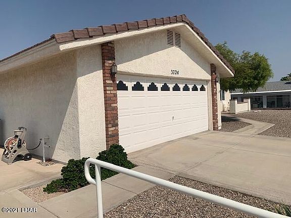 5th image of 3724 Mission Dr S