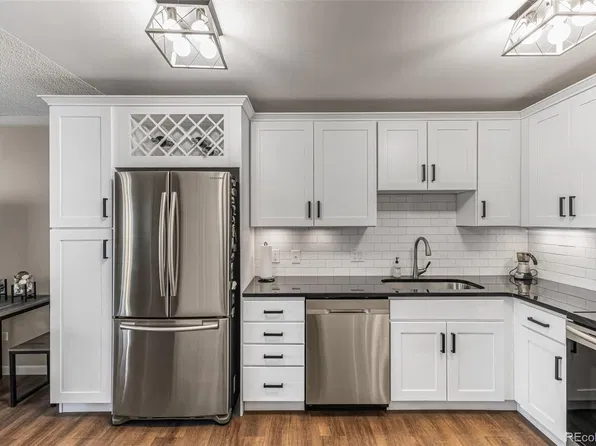 625 S Alton Way #10B, Denver, CO 80247