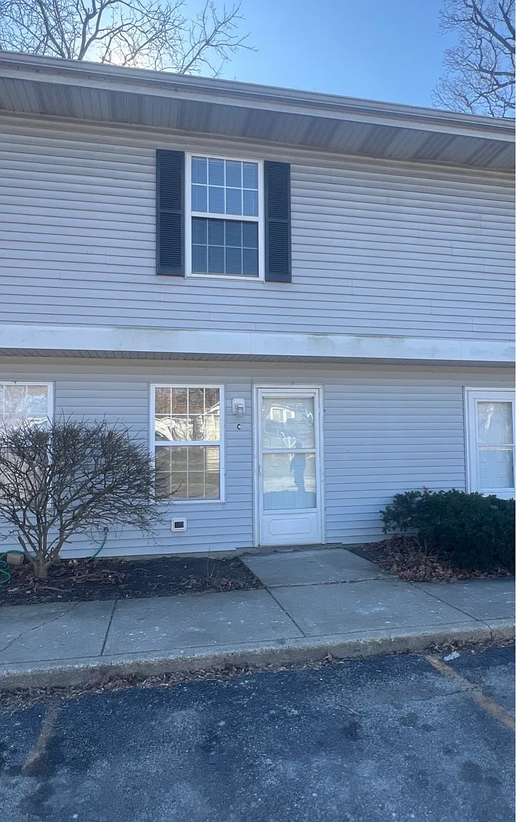 24th St. -2403 - C — Photo 1