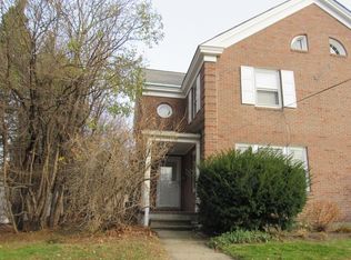 128 Summit St, Burlington, VT 05401