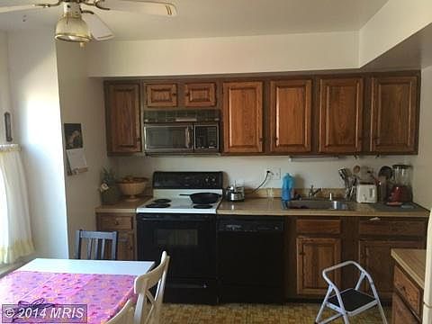 2nd image of 7826 Muirfield Ct