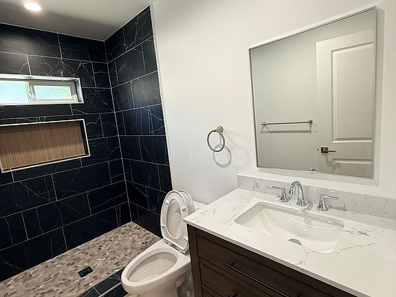 4th image of 8531 Orange St