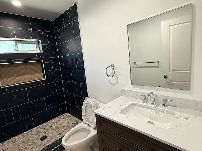 8531 Orange St — Photo 4