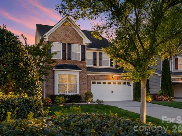 4418 Forest Gate Ln, Charlotte, NC 28270