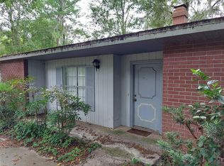 7702 SW 26th Pl, Gainesville, FL 32608