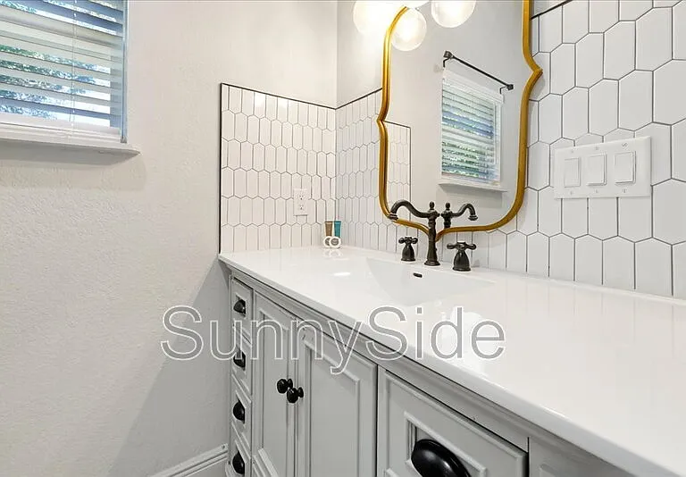 42 Nottingham Way #A — Photo 21