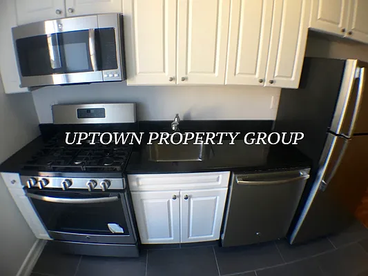 Rented by Uptown Property Group | media 18