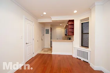 Rented by Mdrn Residential