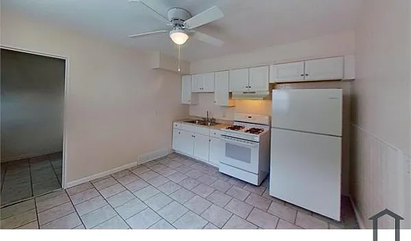 224 Becker Dr — Photo 10