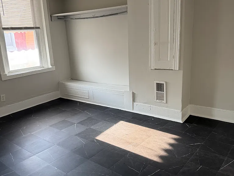 3311 N Fairhill St — Photo 15