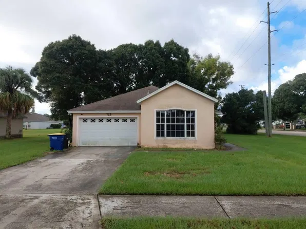 725 Roselyn Ave, Fort Pierce, FL 34982