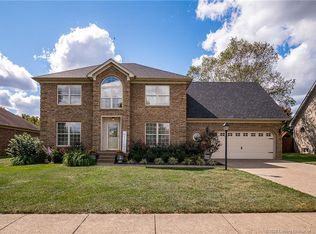4104 Highland Oaks Dr, New Albany, IN