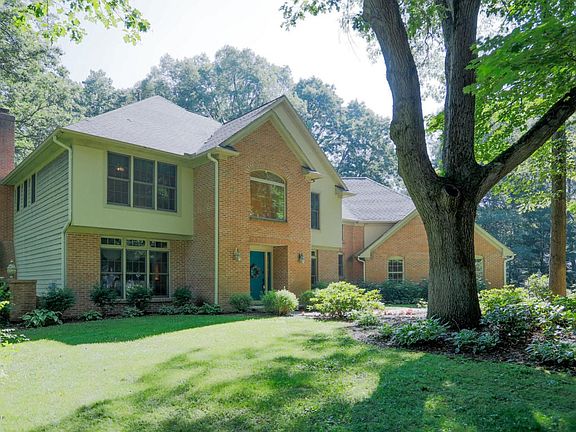 8537 Colony Lane-102