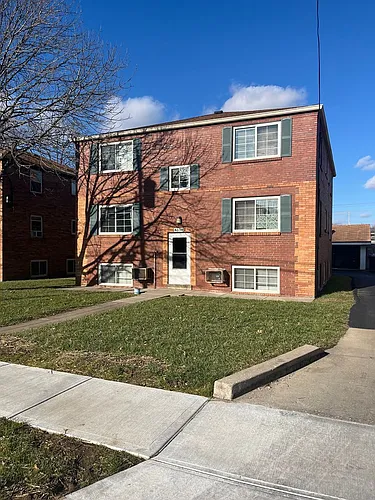 4330 Oakwood Ave Photo 1