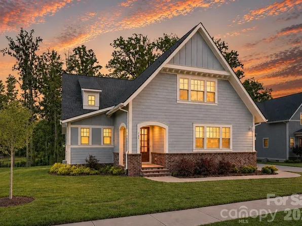 165 Little Indian Loop, Mooresville, NC 28117