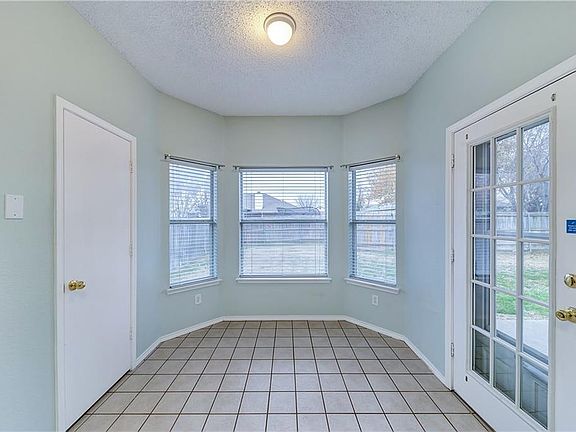 5th image of 1020 Havenbrook Dr
